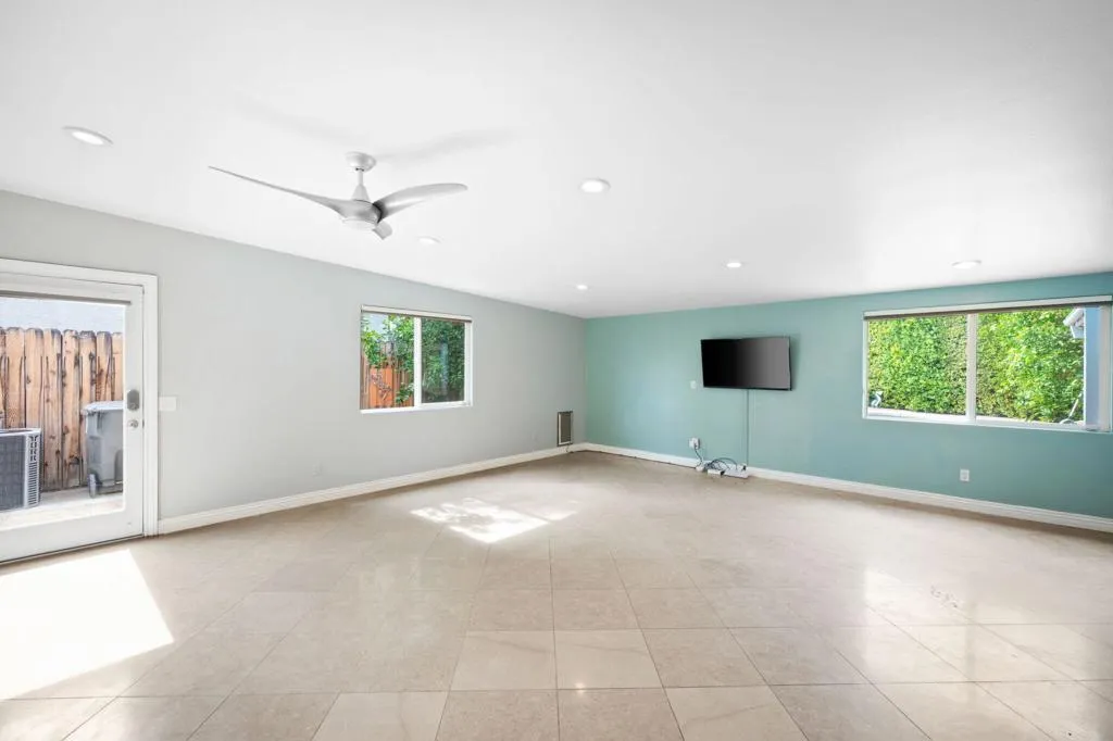 45496 Garden Square, Palm Desert, California 92260 home-pic-37