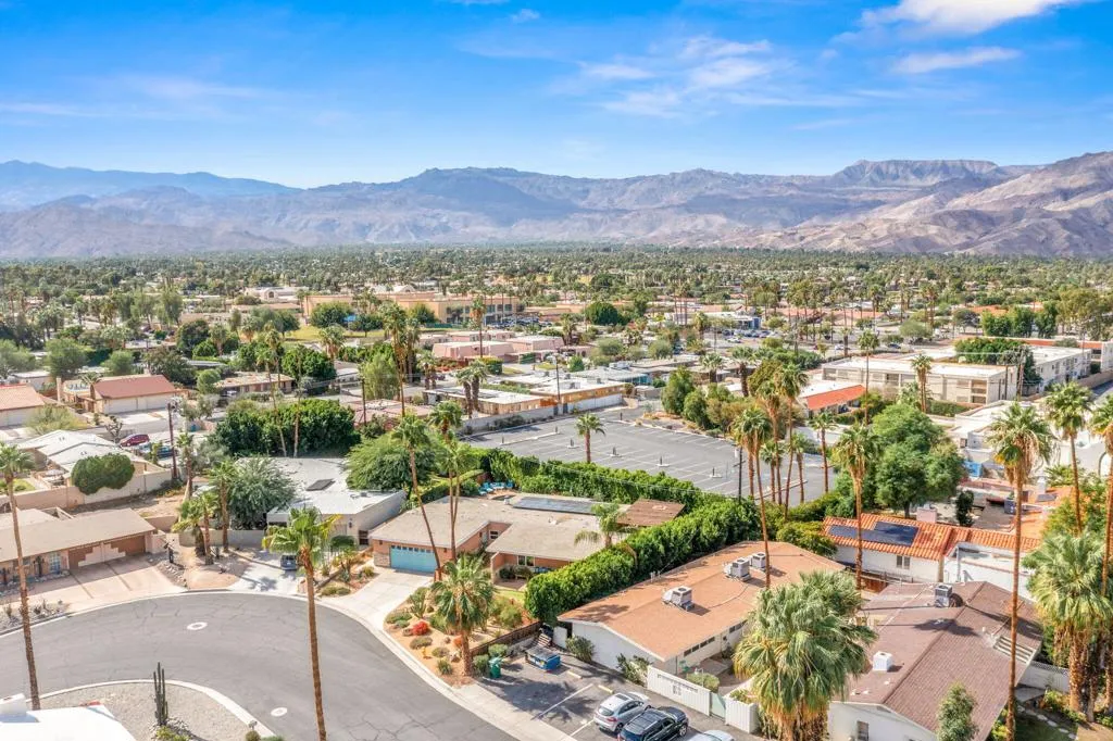 45496 Garden Square, Palm Desert, California 92260 home-pic-71