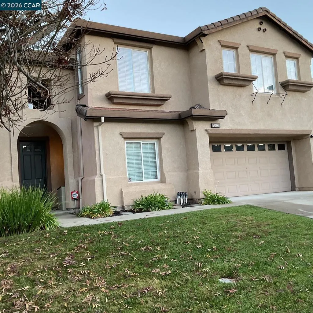 2096 Goldpine Way, Antioch, California 94509 home-pic-2