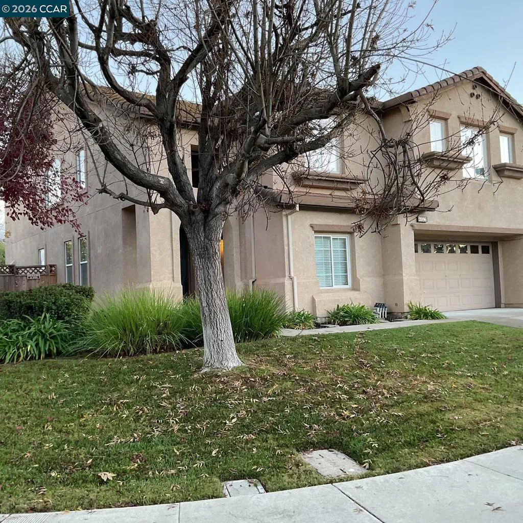 2096 Goldpine Way, Antioch, California 94509 home-pic-3