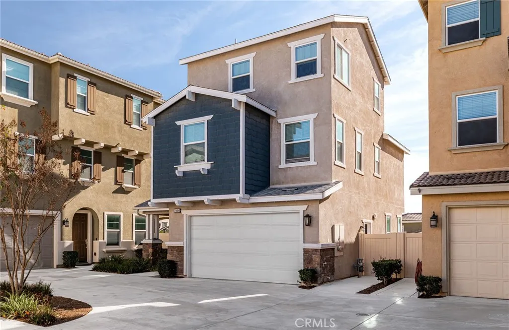 7404 Hawkeye Ridge Road, Jurupa Valley, California 92509 home-pic-1
