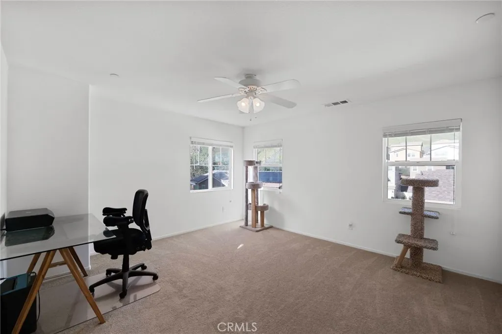7404 Hawkeye Ridge Road, Jurupa Valley, California 92509 home-pic-25