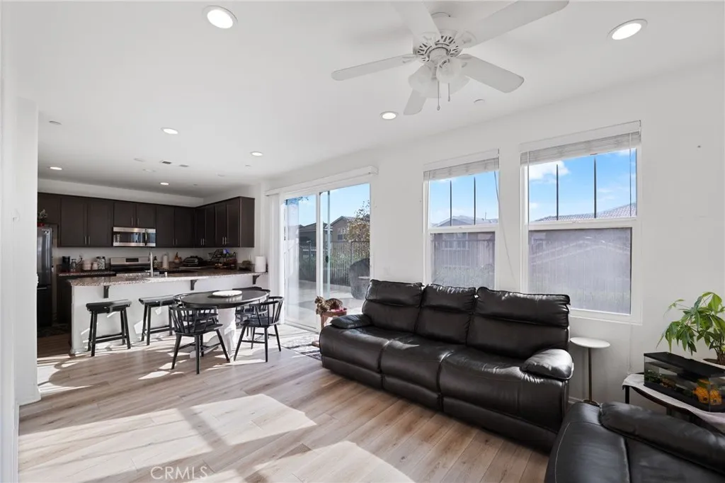 7404 Hawkeye Ridge Road, Jurupa Valley, California 92509 home-pic-8