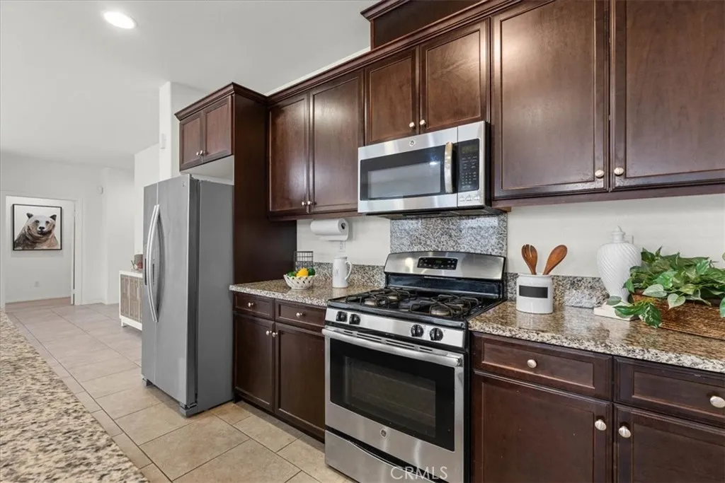 14375 Penn Foster, Chino, California 91710 home-pic-8