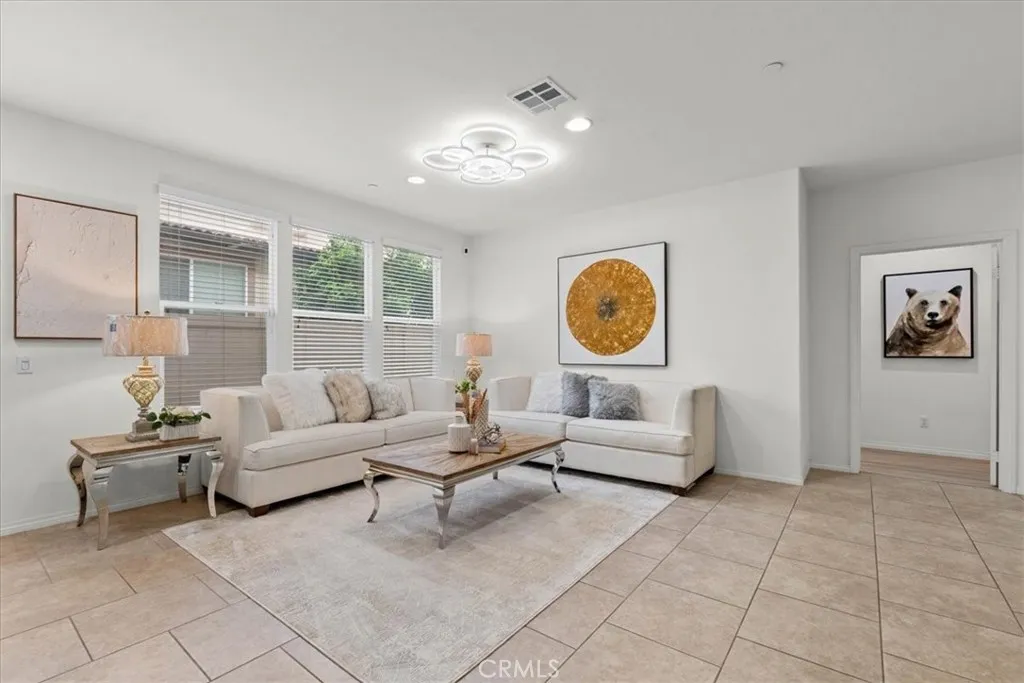 14375 Penn Foster, Chino, California 91710 home-pic-6