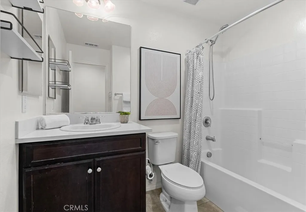 14375 Penn Foster, Chino, California 91710 home-pic-24
