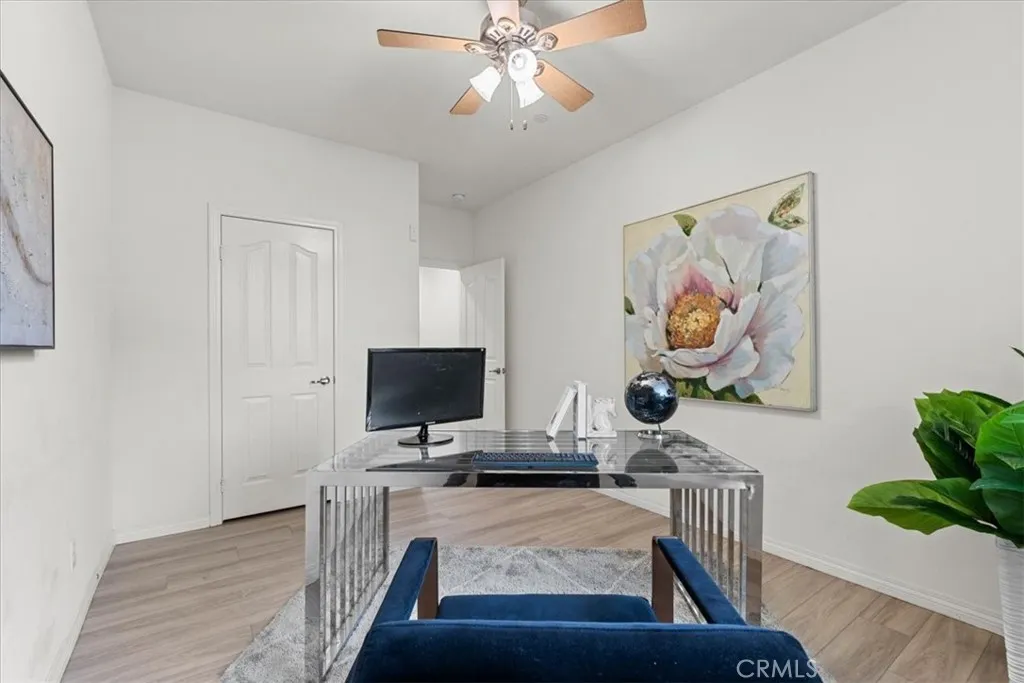 14375 Penn Foster, Chino, California 91710 home-pic-23