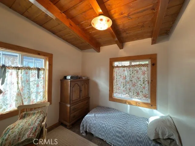 33058 Juniper Lane, Green Valley Lake, California 92341 home-pic-14
