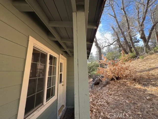 33058 Juniper Lane, Green Valley Lake, California 92341 home-pic-25