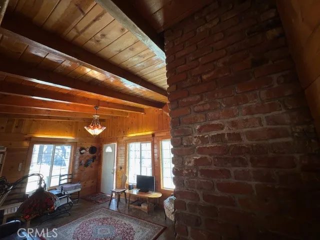 33058 Juniper Lane, Green Valley Lake, California 92341 home-pic-19
