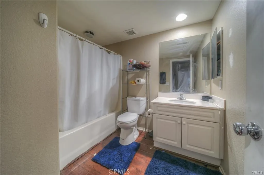 3039 Bearberry Court, Perris, California 92571 home-pic-4