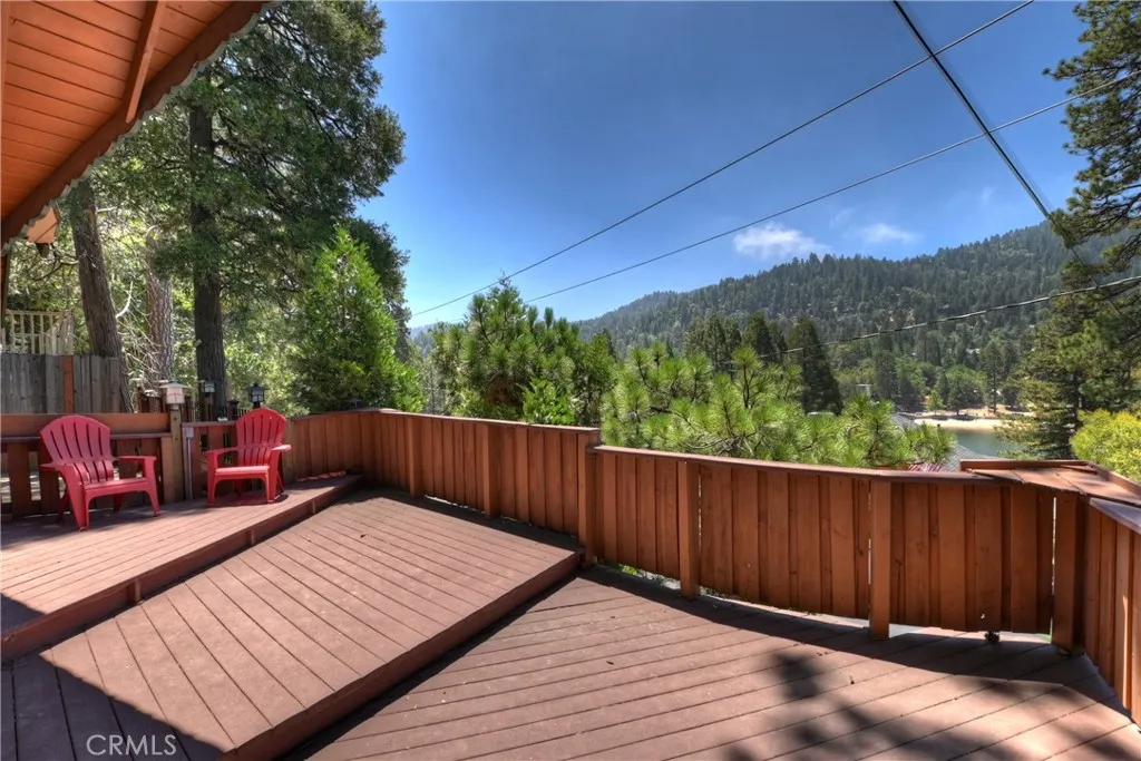 24194 Zurich, Crestline, California 92325 home-pic-22