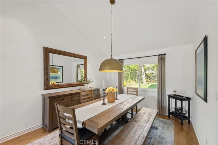 3793 Calle Linda Vista, Newbury Park, California 91320