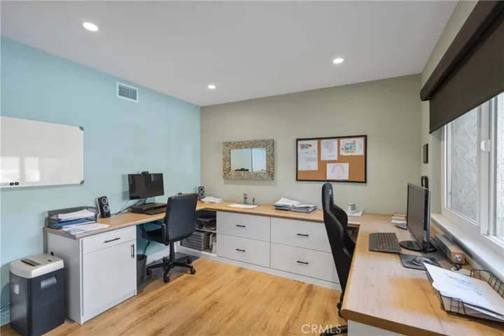 3793 Calle Linda Vista, Newbury Park, California 91320