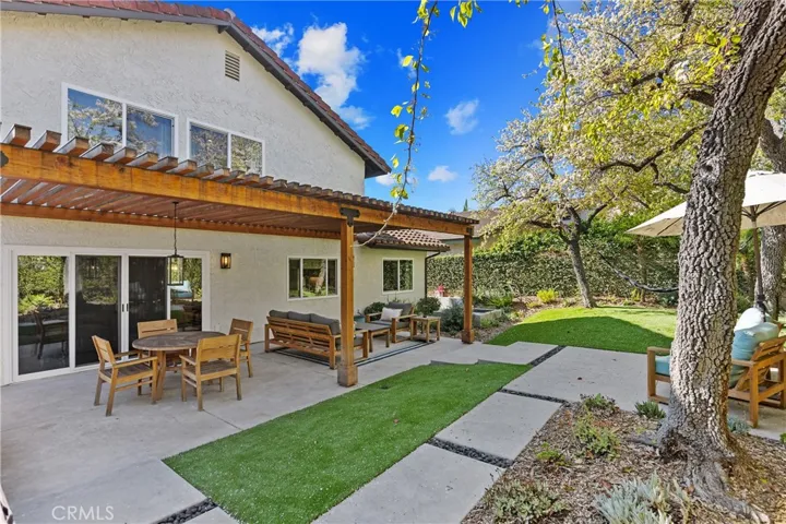 3793 Calle Linda Vista, Newbury Park, California 91320