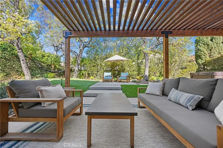 3793 Calle Linda Vista, Newbury Park, California 91320