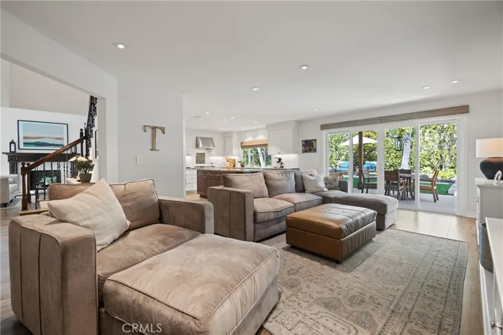 3793 Calle Linda Vista, Newbury Park, California 91320