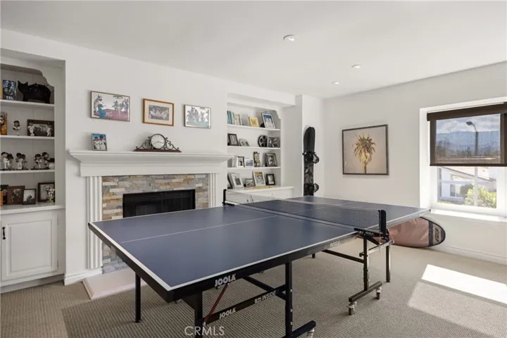 3793 Calle Linda Vista, Newbury Park, California 91320