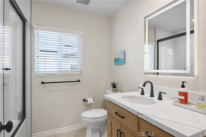 3793 Calle Linda Vista, Newbury Park, California 91320