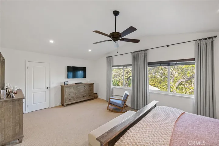 3793 Calle Linda Vista, Newbury Park, California 91320