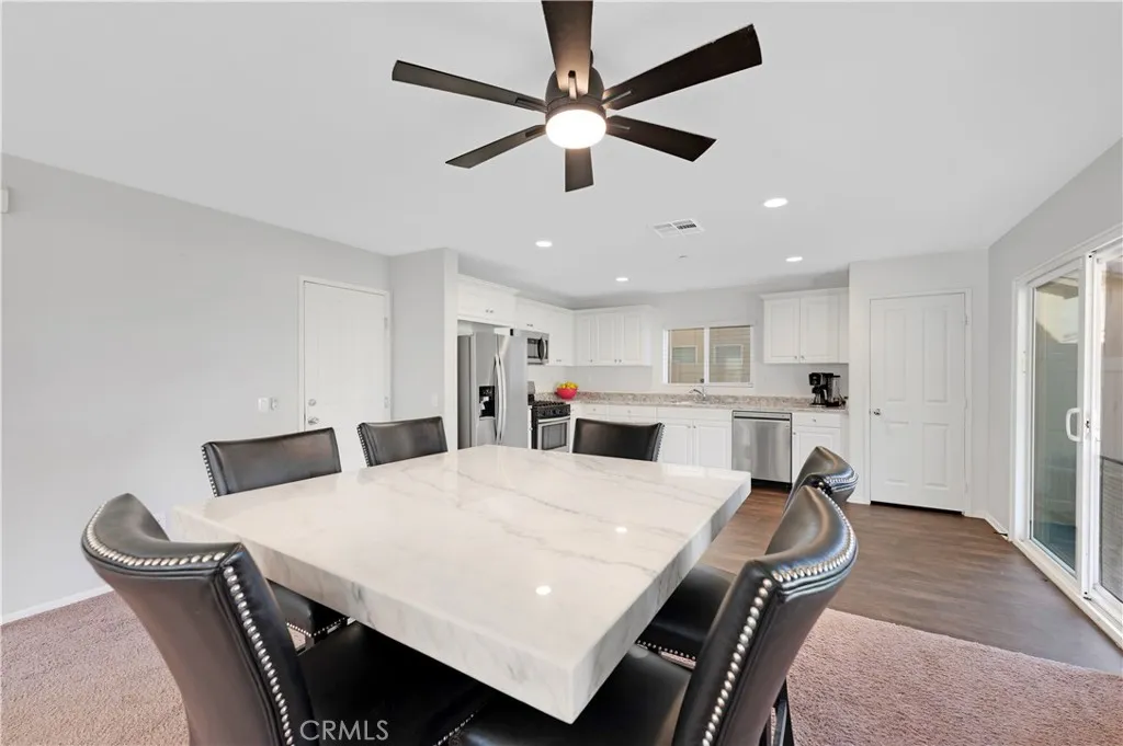 29382 Marblewood Court, Winchester, California 92596 home-pic-14