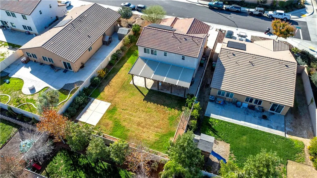 29382 Marblewood Court, Winchester, California 92596 home-pic-38