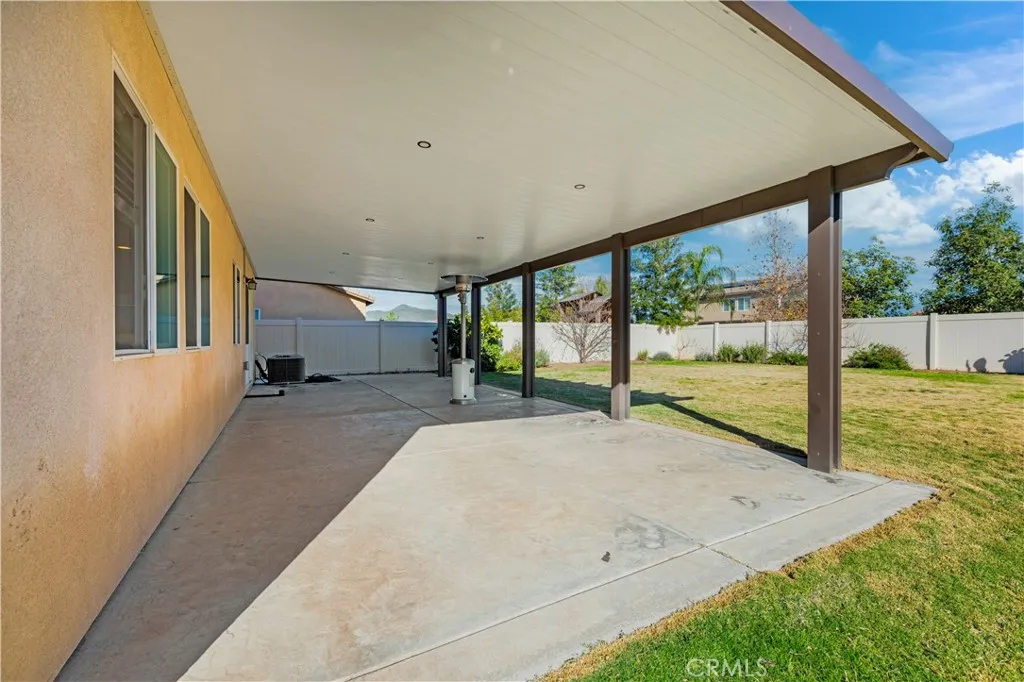 29382 Marblewood Court, Winchester, California 92596 home-pic-32