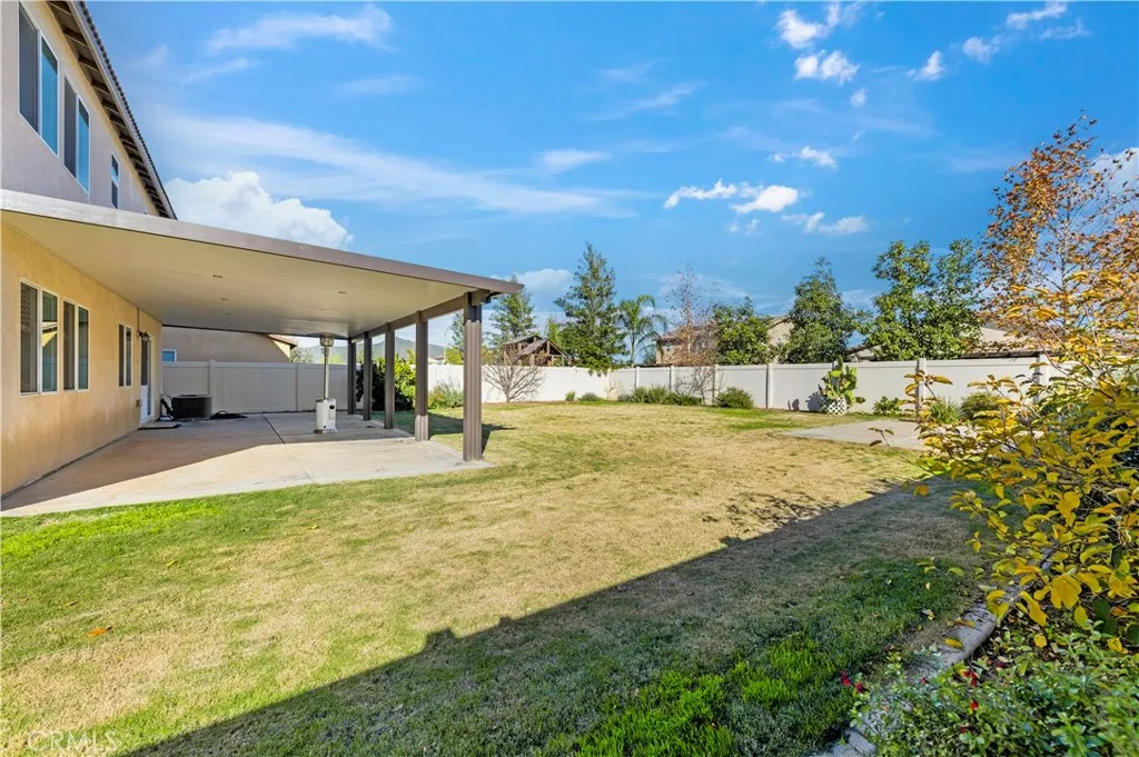 29382 Marblewood Court, Winchester, California 92596 home-pic-33