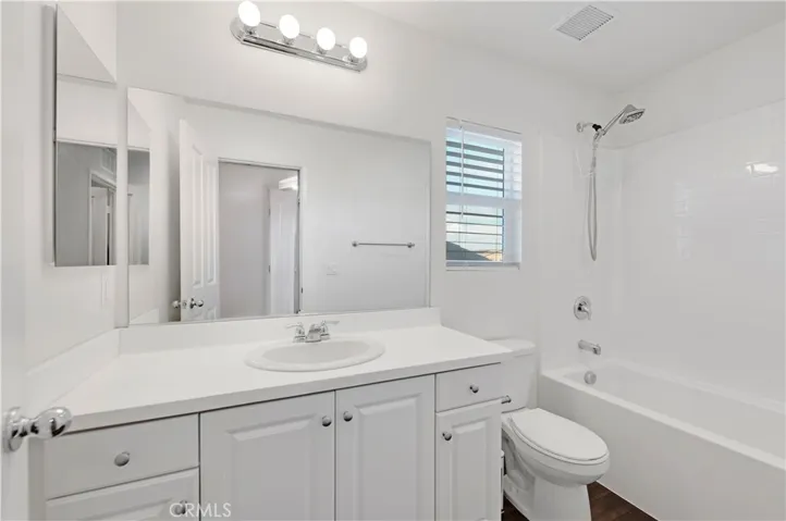 29382 Marblewood Court, Winchester, California 92596