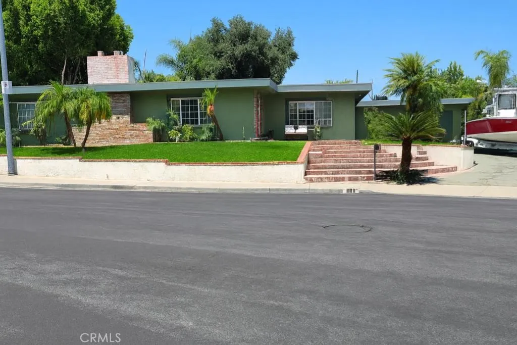 8110 Brownstone Street, Sunland, California 91040 home-pic-1