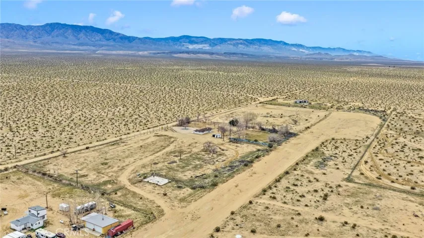 47424 Paddington, Landers, California 92285