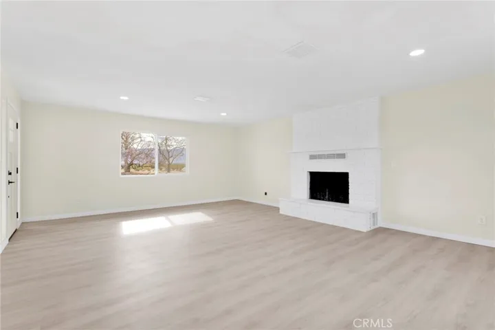 47424 Paddington, Landers, California 92285