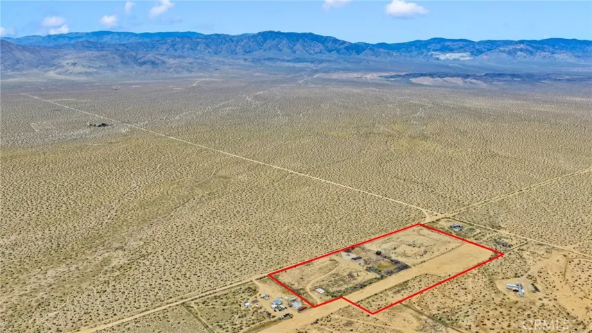  Lot boundaries are estimated