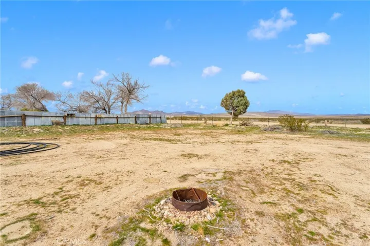 47424 Paddington, Landers, California 92285