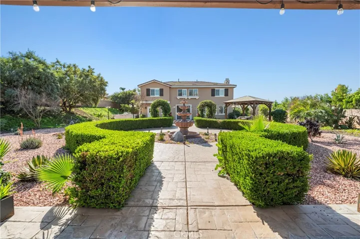 12810 Sierra Creek, Riverside, California 92503