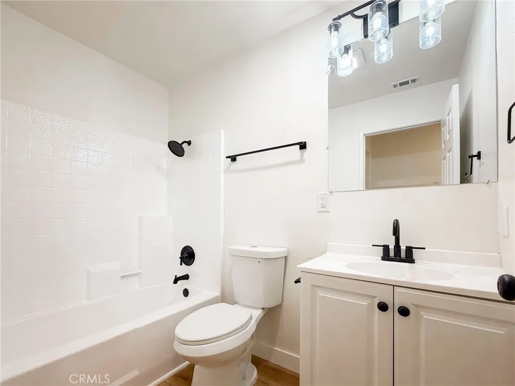 14708 Joshua Tree, Moreno Valley, California 92553 home-pic-25