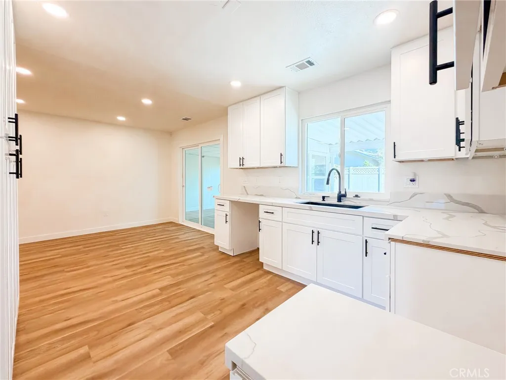 14708 Joshua Tree, Moreno Valley, California 92553 home-pic-11