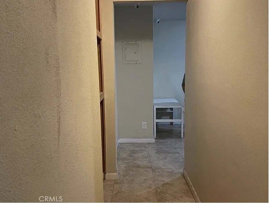 644 E 88th, Los Angeles, California 90002 home-pic-8