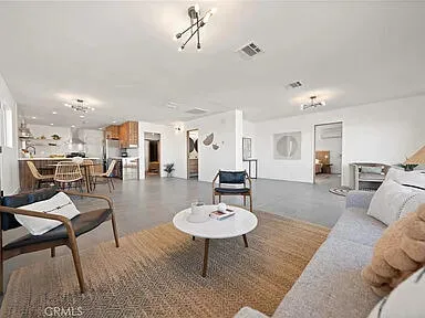 a21cf2615832684e2d9bffe770de82ee-cc_ft_3