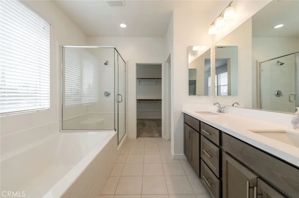 2838 E Clementine, Ontario, California 91762 home-pic-18