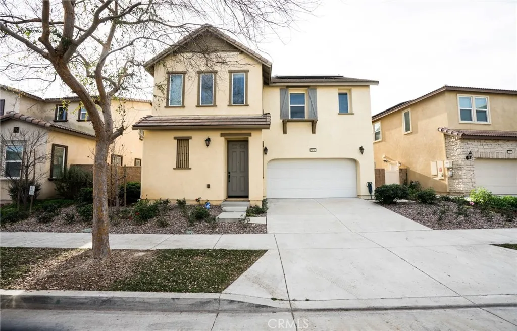 2838 E Clementine, Ontario, California 91762 home-pic-1