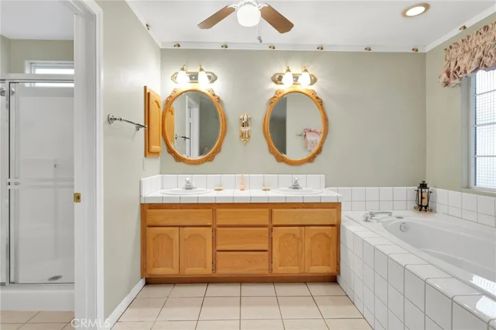 13287 Sea Gull Drive, Victorville, California 92395