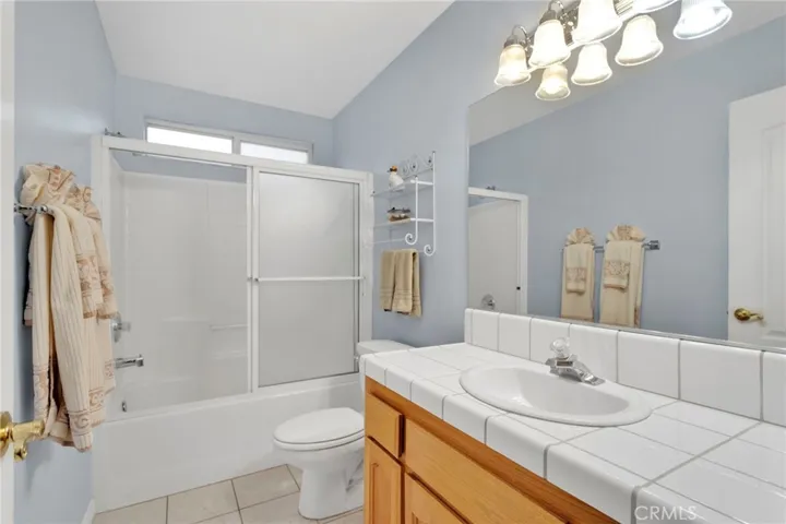 13287 Sea Gull Drive, Victorville, California 92395