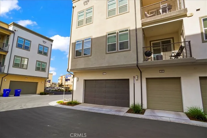 27410 N Merlin 205, Valencia, California 91381