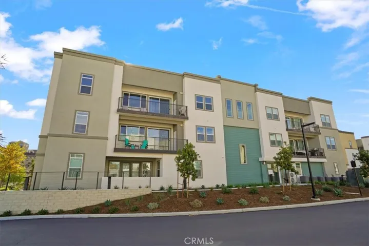 27410 N Merlin 205, Valencia, California 91381