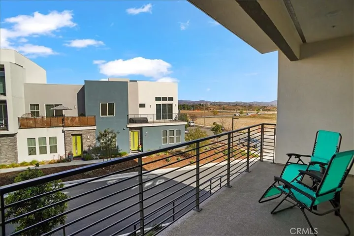 27410 N Merlin 205, Valencia, California 91381