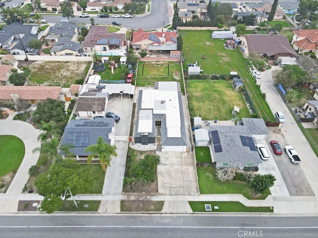 916 N West, Anaheim, California 92801 home-pic-20