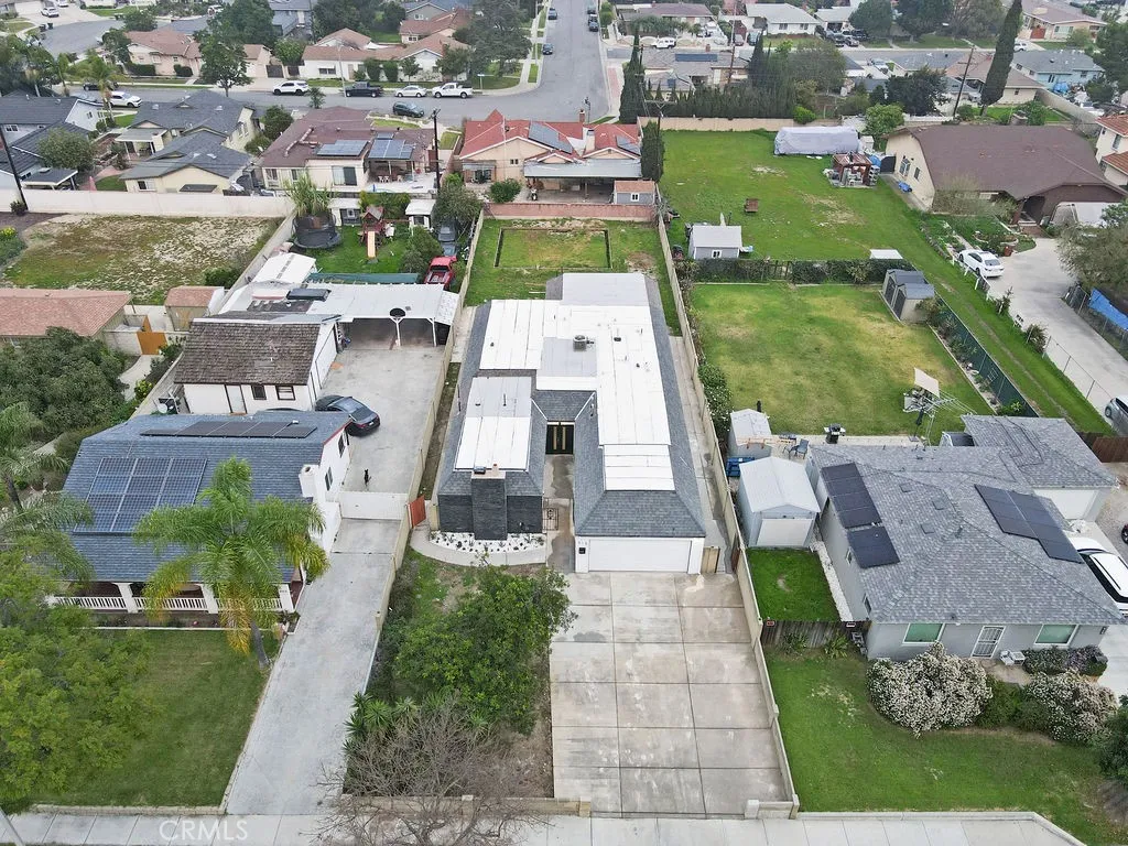 916 N West, Anaheim, California 92801 home-pic-25