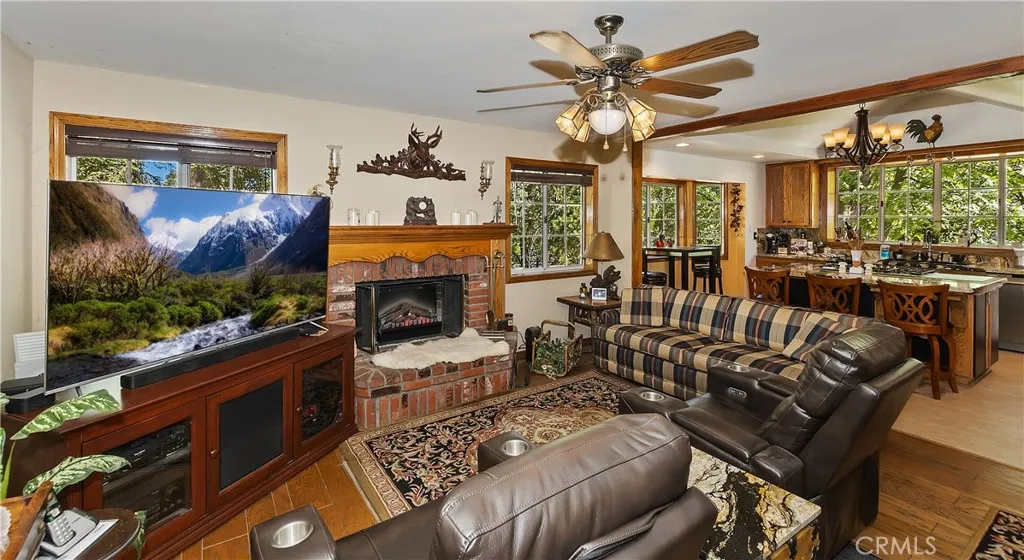 30184 Skyline Drive, Running Springs, California 92382 home-pic-15