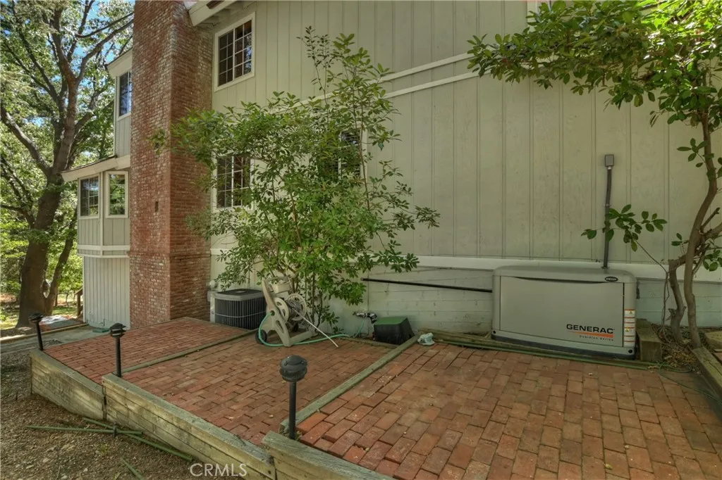 30184 Skyline Drive, Running Springs, California 92382 home-pic-41